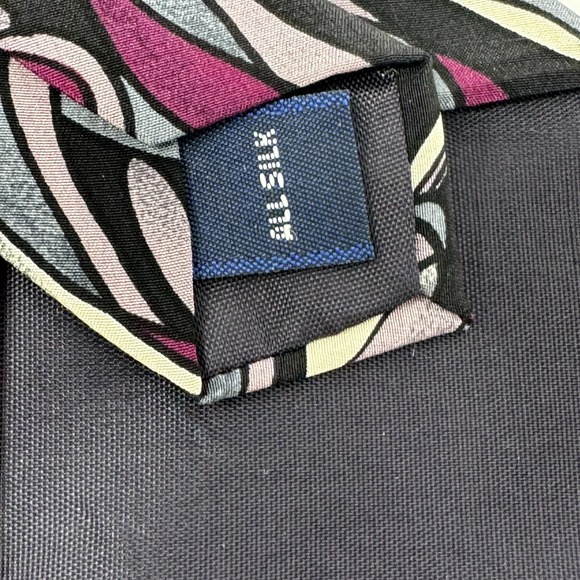 Men's Ties 3 (1) Silk, (1) Polyester, (1) Unknown Fabric - Picture 7 of 7